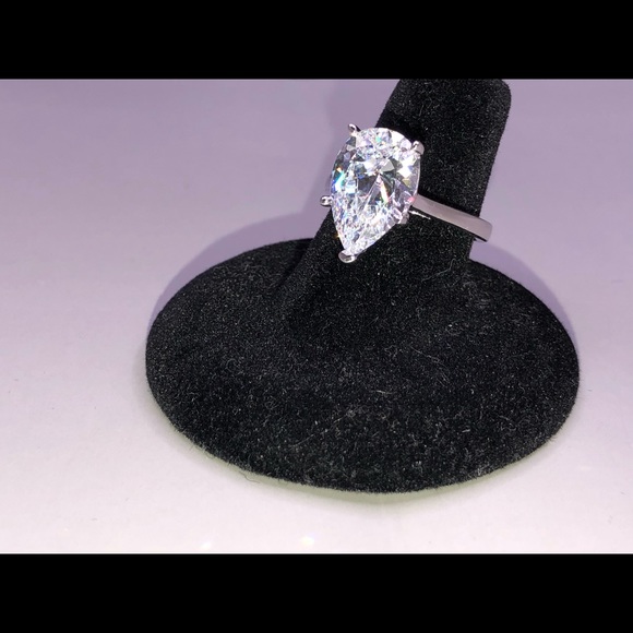 COPY - Cocktails Rings,Clear Pearl shape Zircon 1.5x0.8cm - Picture 7 of 10